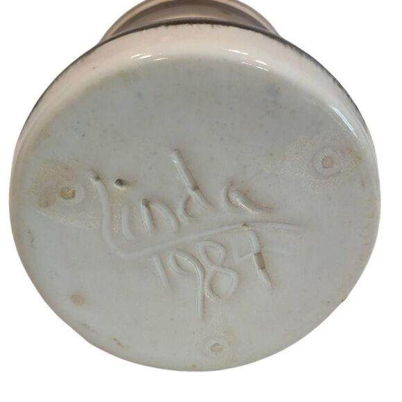 Vintage 1984 Handmade Ceramic Vase - Picture 6 of 6